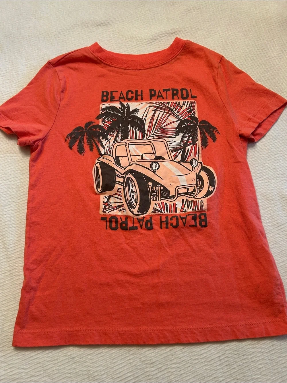 OshKosh bundle of 4 kids t-shirts size small (6-7)